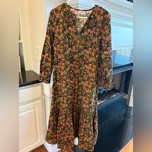 Chic Floral Long Sleeve Dress